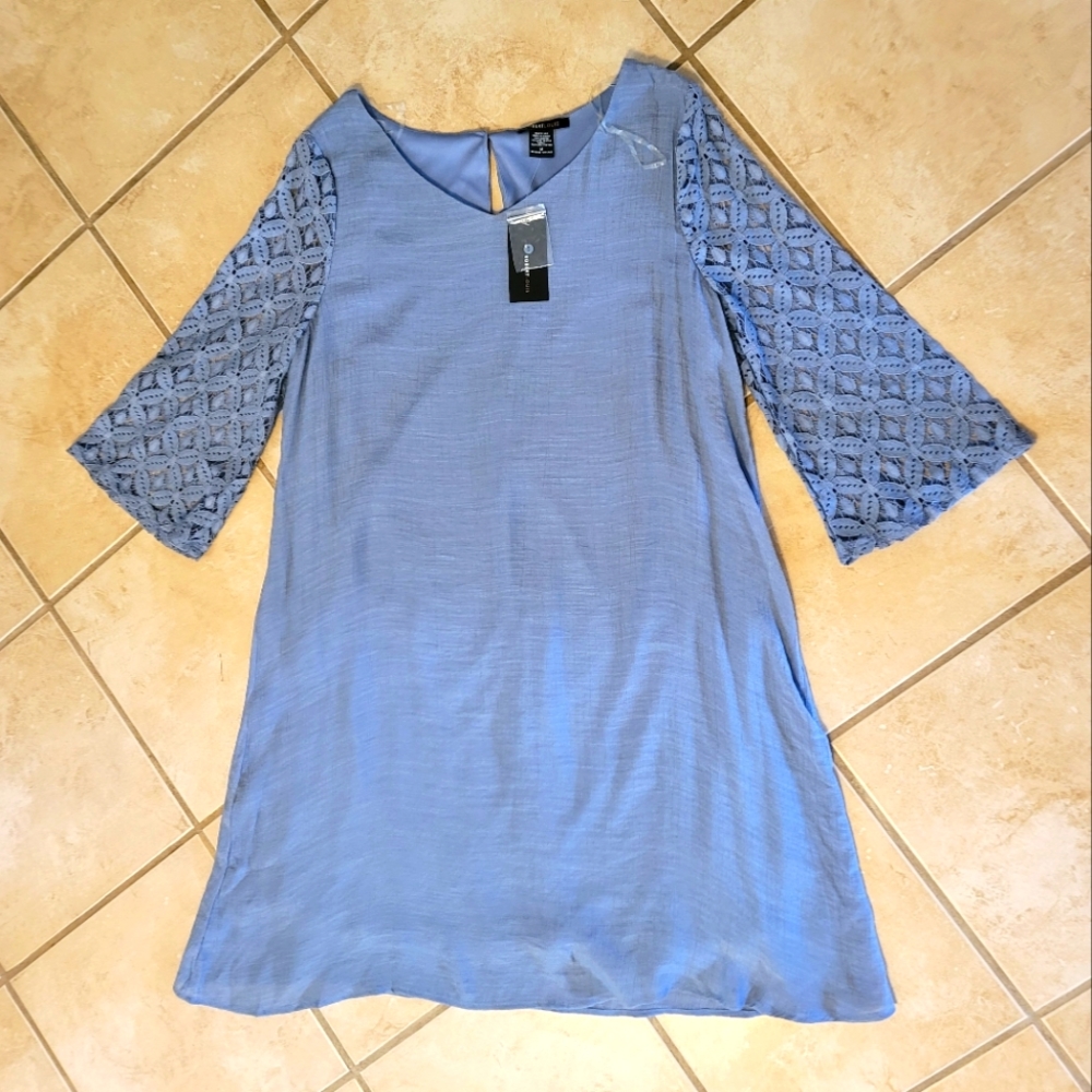 Robert Louis Dress Size Medium  Women Trapeze & Swing Long Sleeve